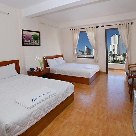 Lavie Hotel Nha Trang Extérieur photo
